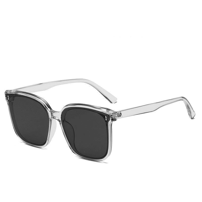 Rey Sleek Trendsetter Sunglasses – Stylish UV400 Protection for Casual Outings