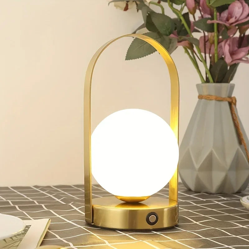 Wander Outdoor Table Lamp – Wireless LED Garden Light for Cozy Evenings