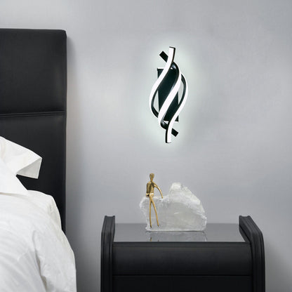 Alina Outdoor Wall Light – Sleek Aluminium Design for Cosy Ambiance