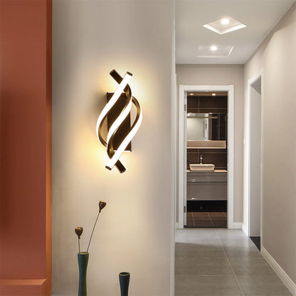 Alina Outdoor Wall Light – Sleek Aluminium Design for Cosy Ambiance