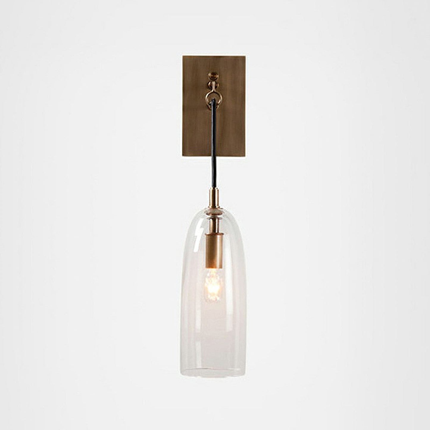 Dovaro Modern Brass Wall Sconce – Sleek Design for Elegant Indoor Lighting