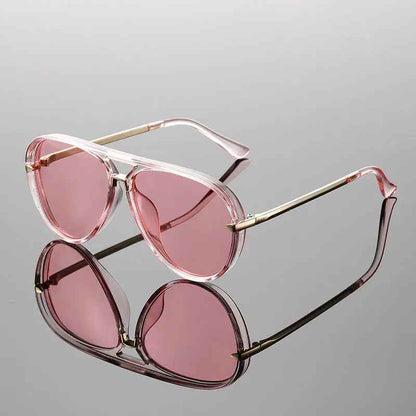 Vale Aviator Sunglasses – Retro Design with UV400 Protection for All-Day Comfort