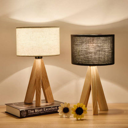 Alvessa Bedside Lamp – Elegant Fabric Shade with Wooden Base