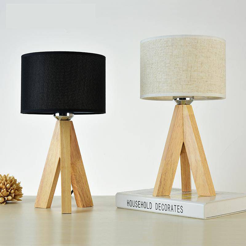 Alvessa Bedside Lamp – Elegant Fabric Shade with Wooden Base