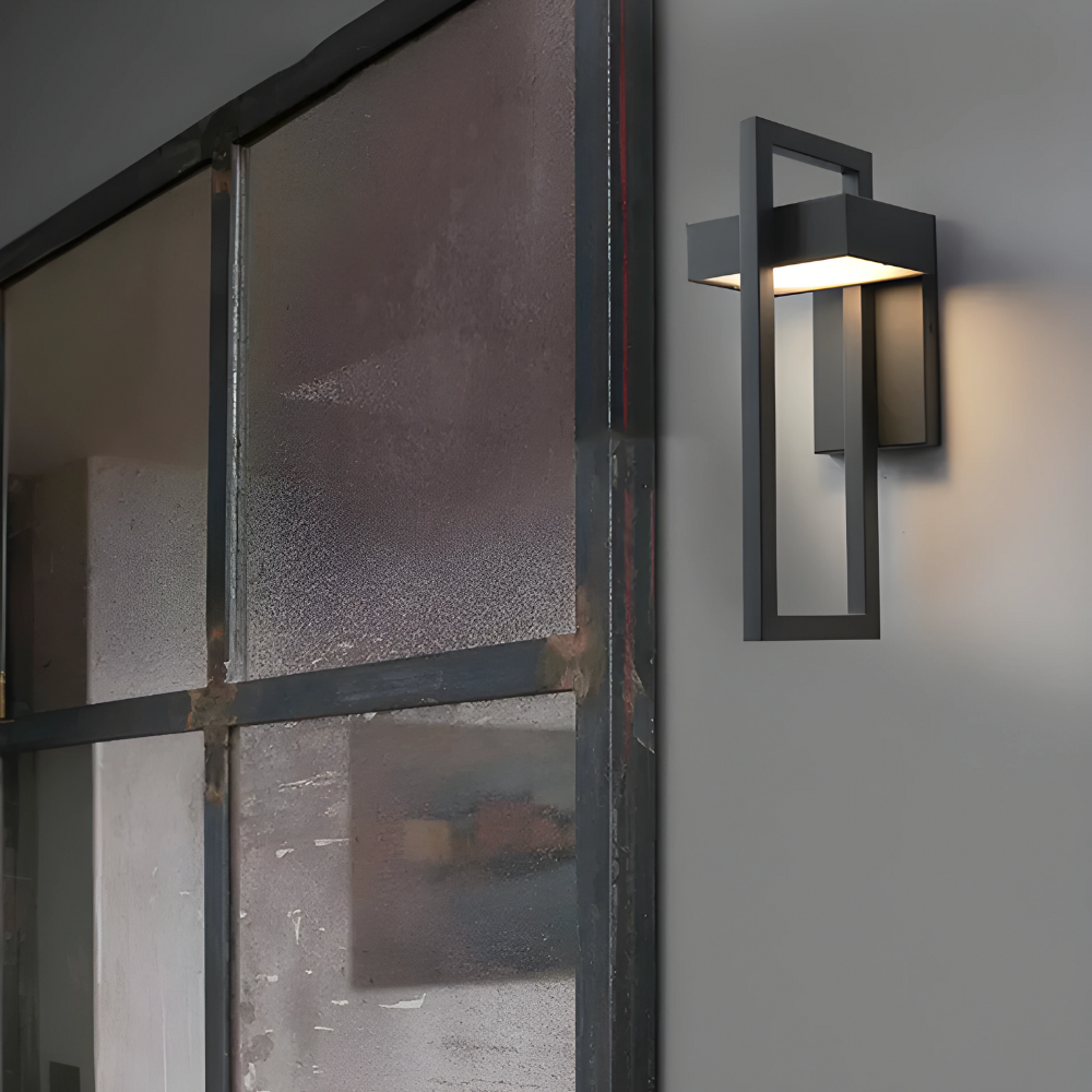 Celia Outdoor Waterproof LED Lamp – Elegant Design for Garden Illumination