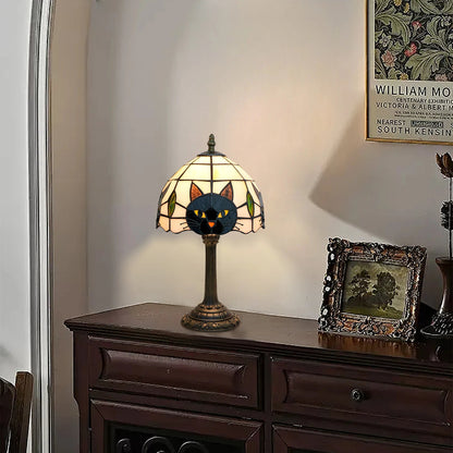 FelineLume Table Lamp – Whimsical Stained Glass Design for Cat Lovers
