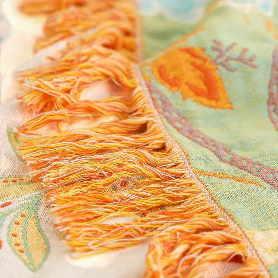 Flora Cozy Throw Blanket – Bohemian Floral Design for Versatile Use
