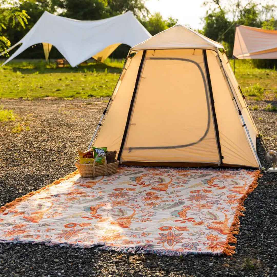 Flora Cozy Throw Blanket – Bohemian Floral Design for Versatile Use