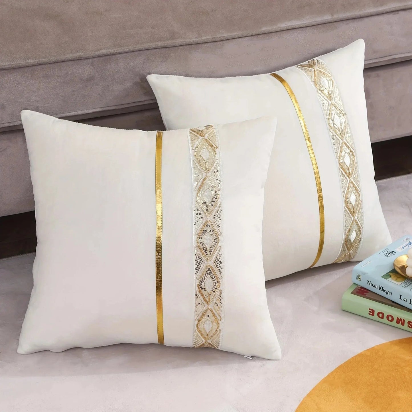 Ovaro Glamourous Home Decorative Pillowcase – Sparkling Design for Elegant Interiors