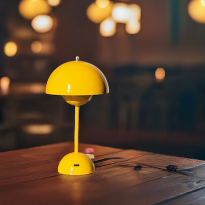 Kalen Modern Desk Lamp – Cordless Touch Control with Adjustable Brightness