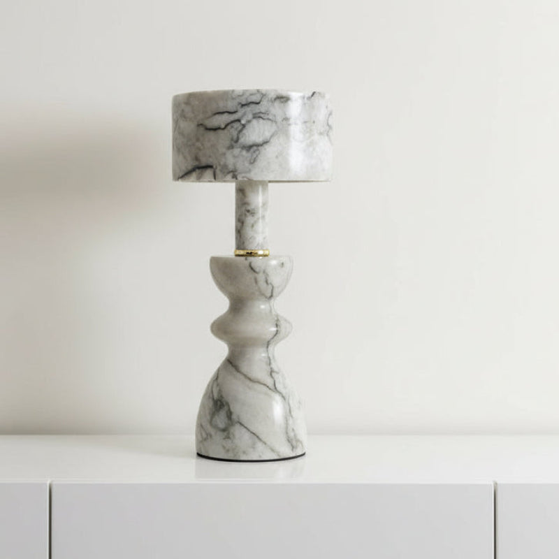Jovira Modern Minimalist Table Lamp – USB Powered for Stylish Living Room Illumination