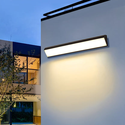 Linea Modern Outdoor Wall Lights – Sleek Design for Inviting Spaces