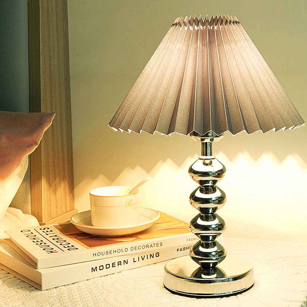 Shae Modern Table Lamp – Adjustable Dimming for Cozy Living Room Ambiance