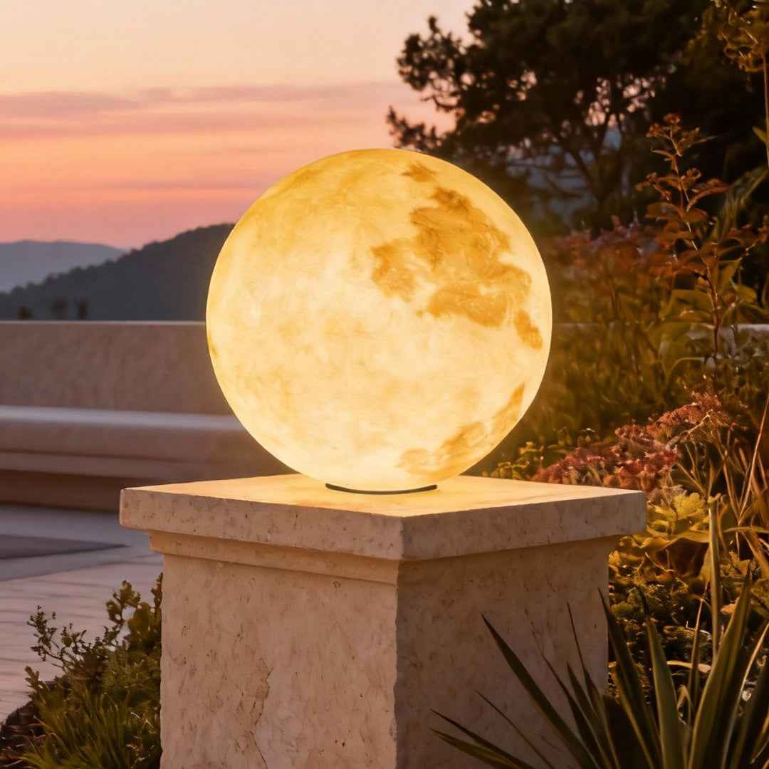 Misty Outdoor Solar Garden Lights – Moon-Inspired Design for Elegant Ambiance