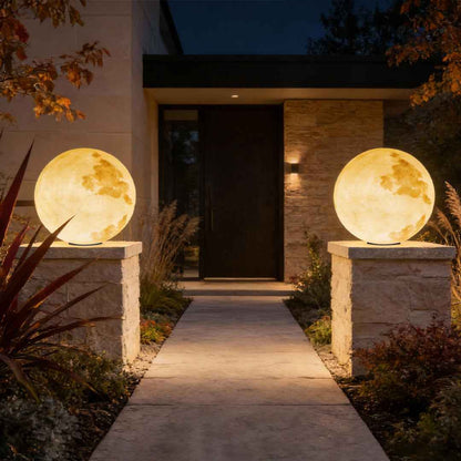 Misty Outdoor Solar Garden Lights – Moon-Inspired Design for Elegant Ambiance