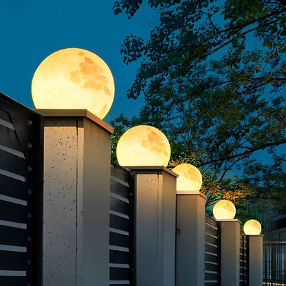 Misty Outdoor Solar Garden Lights – Moon-Inspired Design for Elegant Ambiance