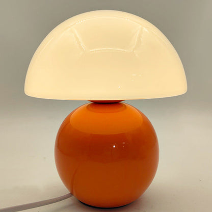 Praeva Contemporary Table Lamp – Stylish Ceramic Design for Living Room