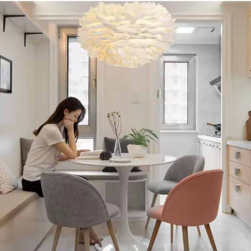 Misty Modern Chandeliers – Elegant Feather Design for Stylish Rooms