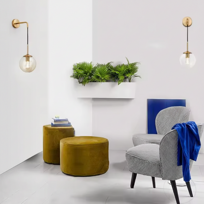 Dalen Modern Wall Light – Stylish Glass Ball Design for Elegant Spaces