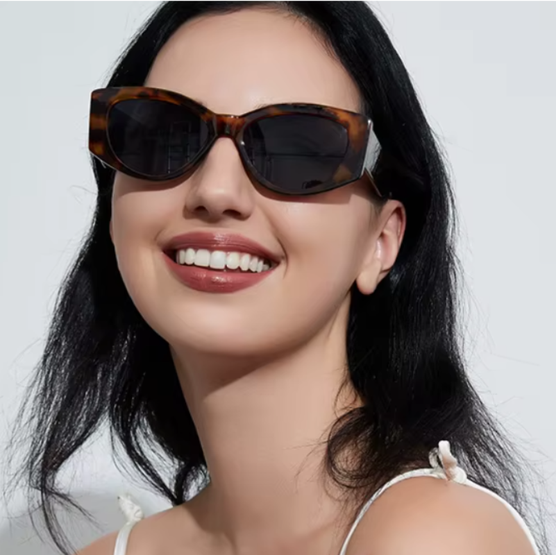 Millie Retro Sunglasses – Clear Vision with UV400 Protection