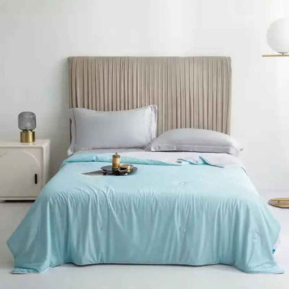 Sleek Pastel Summer Cooling Blanket – Lightweight Comfort for Warm Nights