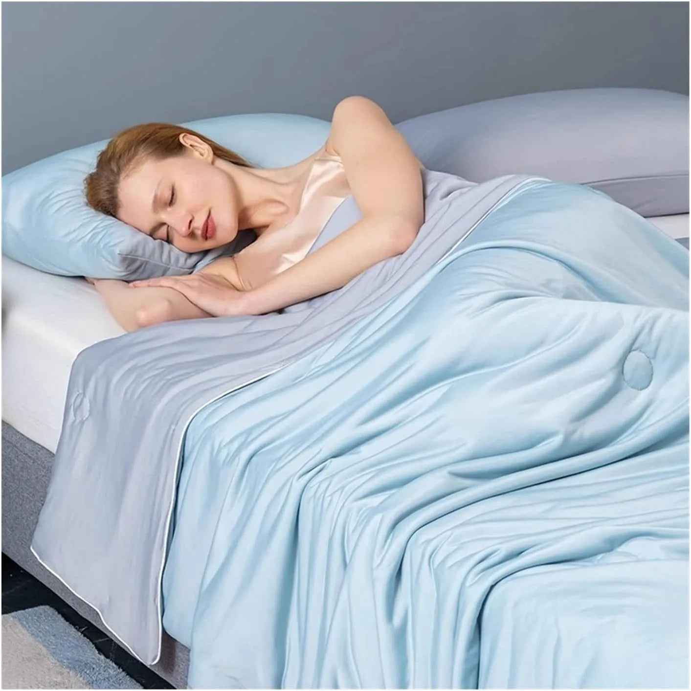 Sleek Pastel Summer Cooling Blanket – Lightweight Comfort for Warm Nights