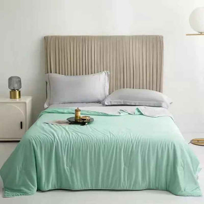 Sleek Pastel Summer Cooling Blanket – Lightweight Comfort for Warm Nights