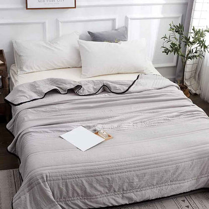 Sleepease Summer Cooling Blanket – Soft Breathable Comfort for Restful Sleep