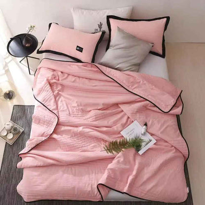 Sleepease Summer Cooling Blanket – Soft Breathable Comfort for Restful Sleep