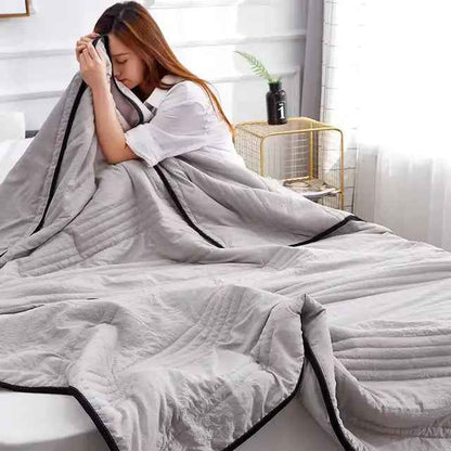 Sleepease Summer Cooling Blanket – Soft Breathable Comfort for Restful Sleep