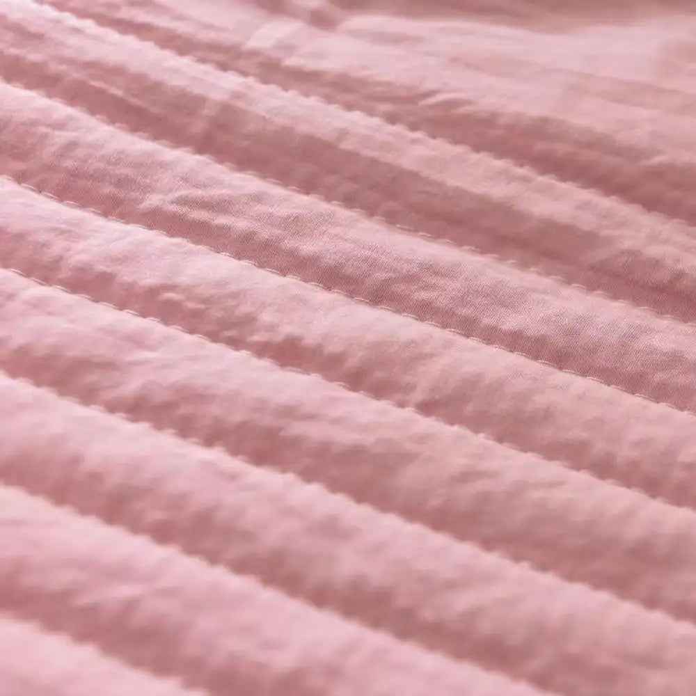 Sleepease Summer Cooling Blanket – Soft Breathable Comfort for Restful Sleep