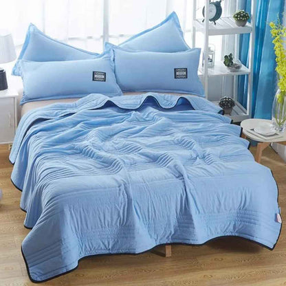 Sleepease Summer Cooling Blanket – Soft Breathable Comfort for Restful Sleep