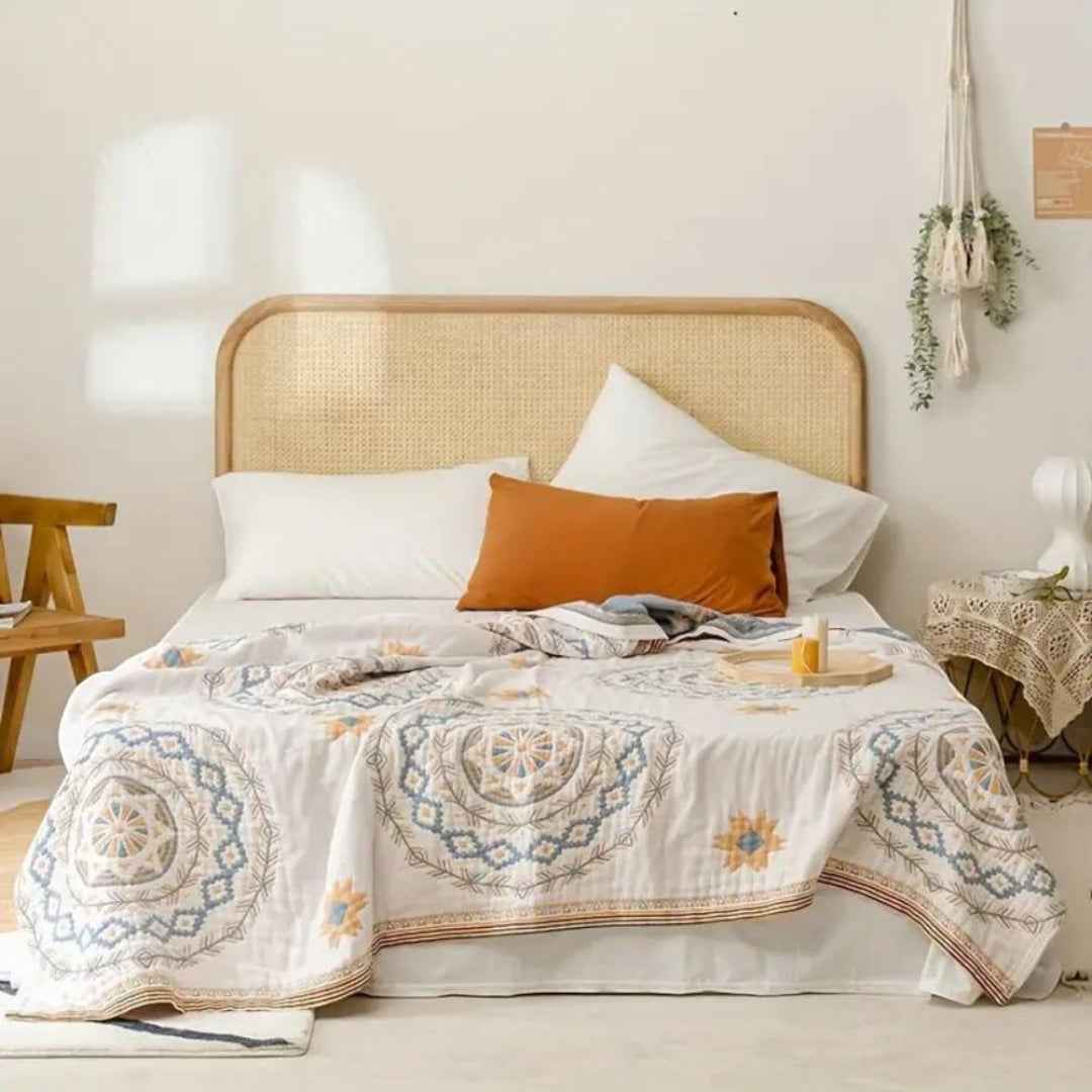 Sophie Bohemian Knitted Throw Blanket – Lightweight Cozy Layer for Any Space