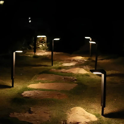 Glowhaven Outdoor Solar Garden Lamps – Energy Efficient Lighting Solution