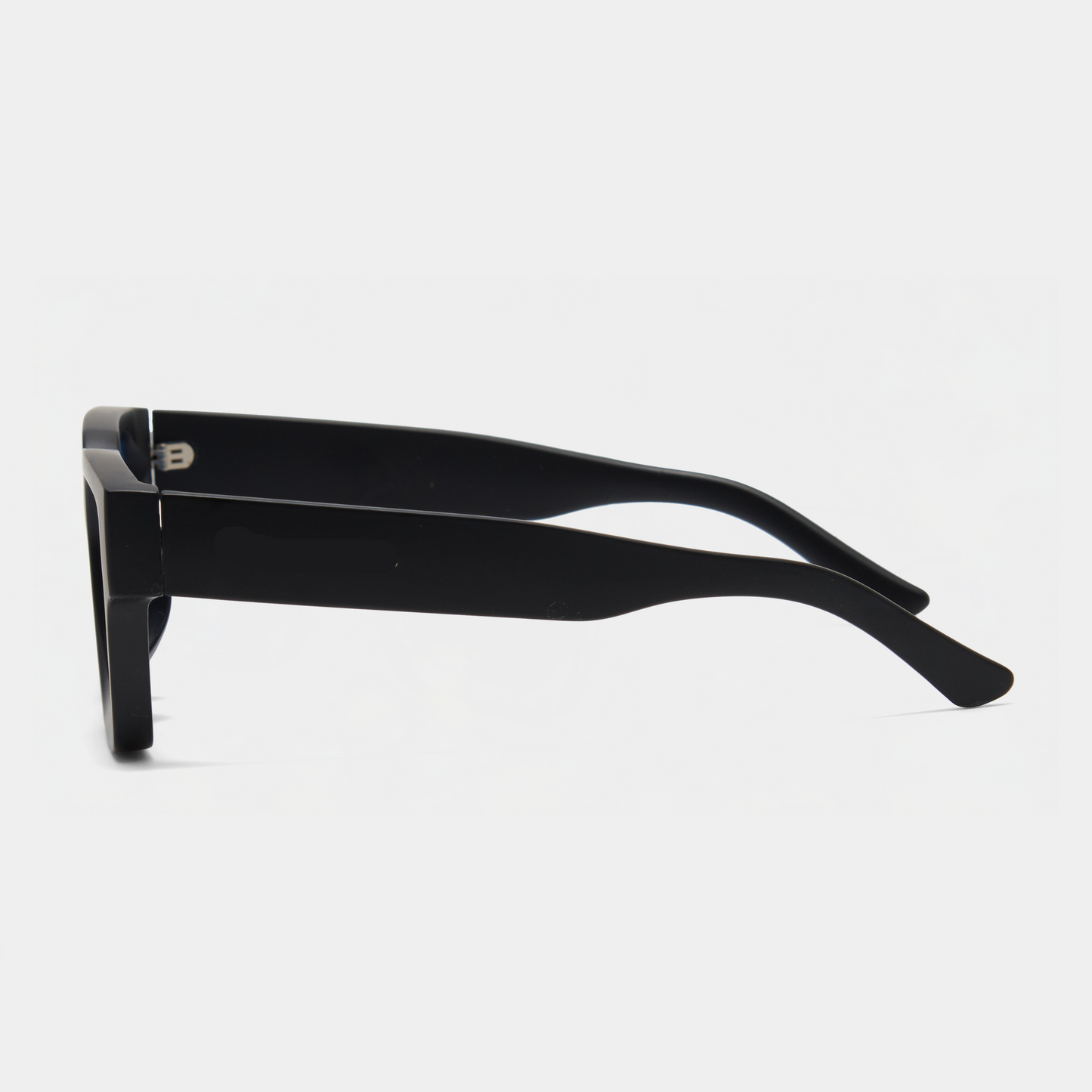 Tasko Men's Sunglasses – Sleek Matte Black Design with UV400 Protection