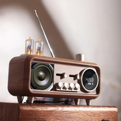 Vera Vintage Bluetooth Speaker Alarm Clock – Retro Design with Exceptional Sound Quality