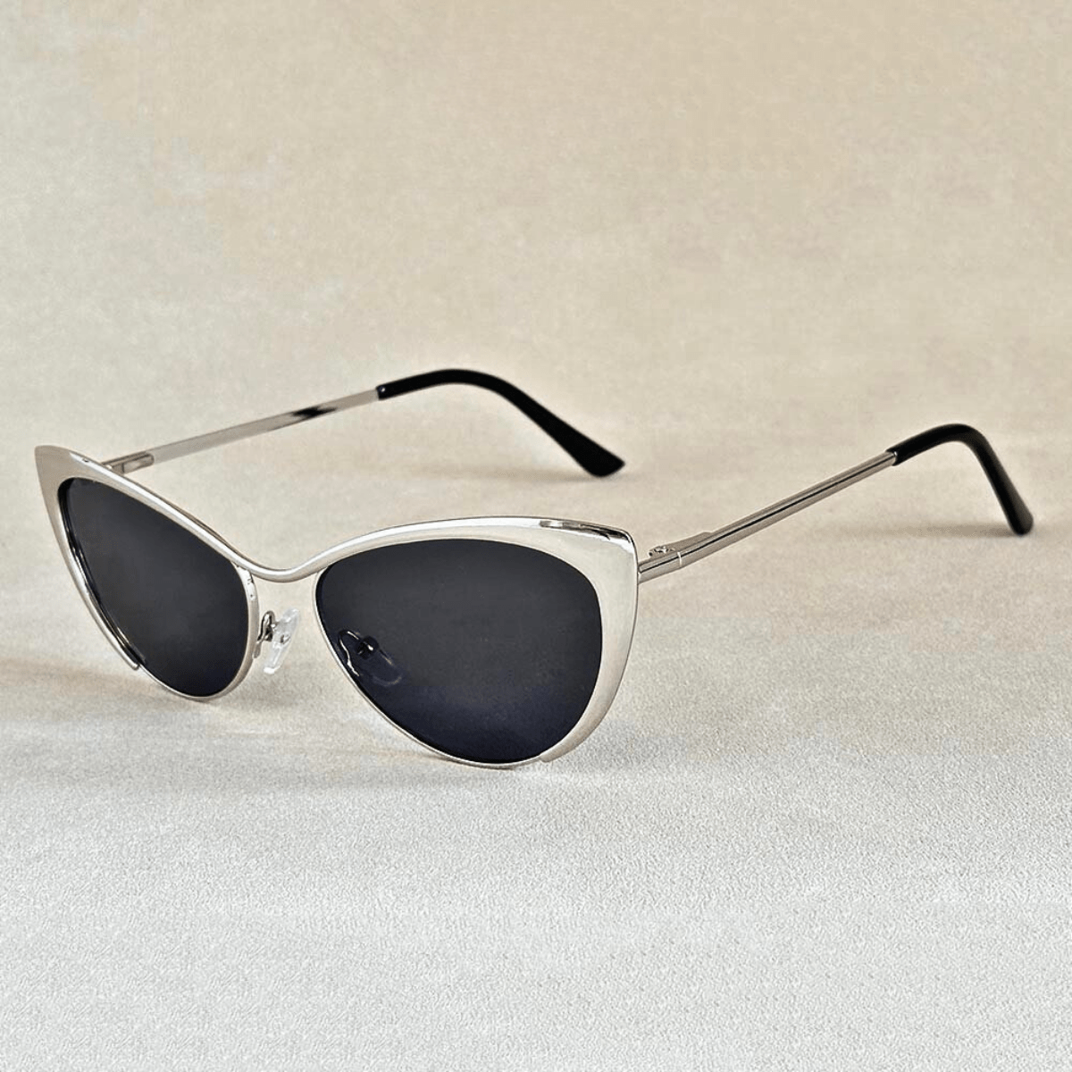 Cini Women's Cat-Eye Sunglasses – Chic UV400 Protection for Any Occasion