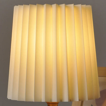 Helior Bedside Table Lamp – Modern Wood Design for Cozy Spaces