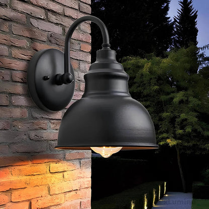 Vivid Outdoor Wall Lamp – Stylish Retro Design for Ambience in Your Garden