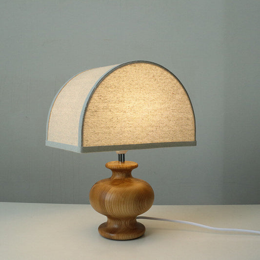 Ilara Vintage Bedroom Lamp – Elegant Solid Wood Design for Cozy Spaces