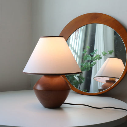 Ilara Vintage Bedroom Lamp – Elegant Solid Wood Design for Cozy Spaces