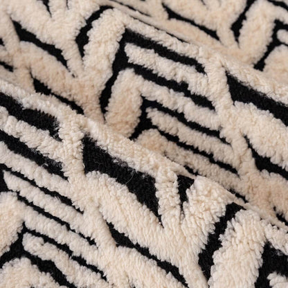 Wheat-Ear Plush Couch Cover – Stylish Pet-Friendly Protection